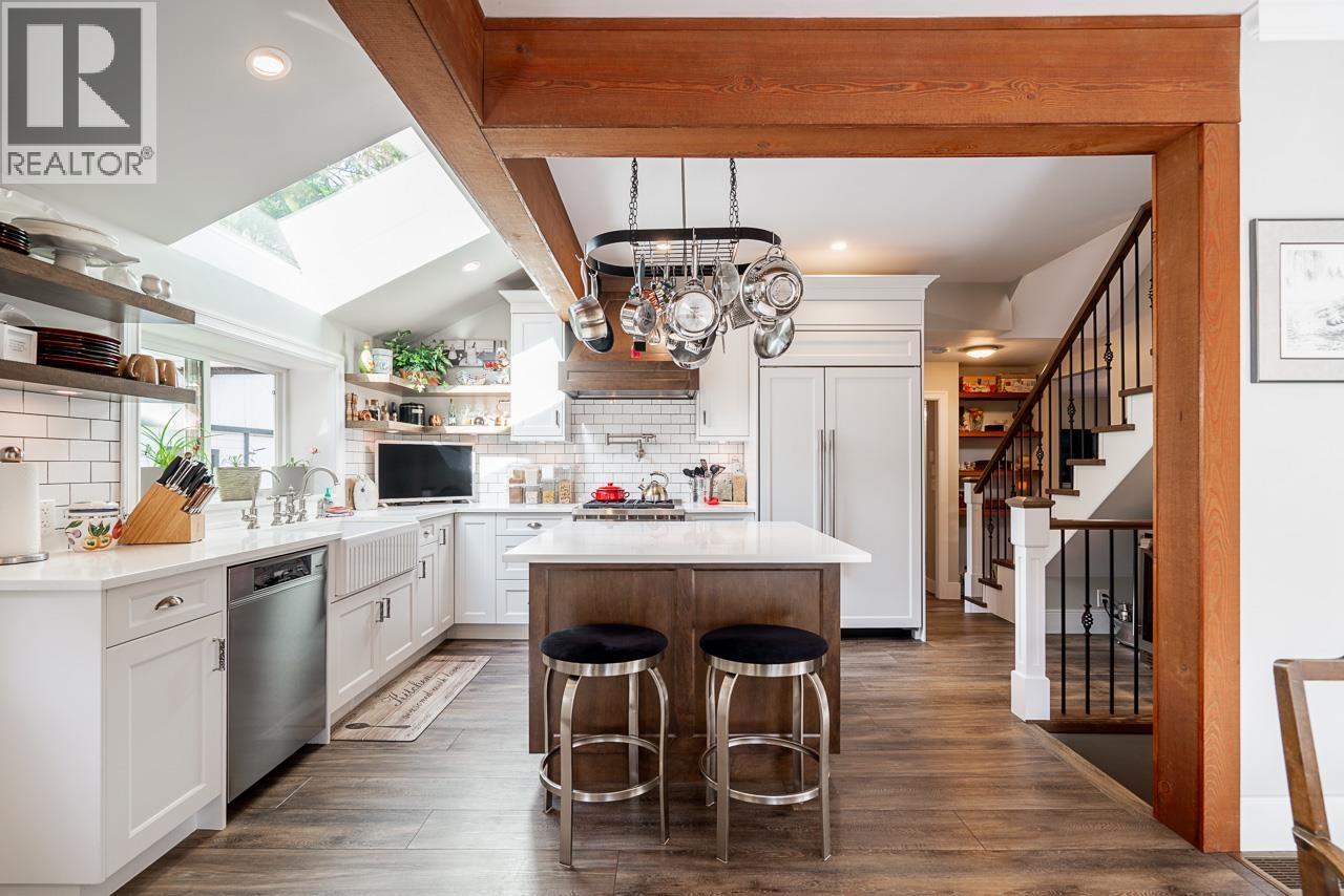 20307 Ditton Street, Maple Ridge, British Columbia  V2X 1B7 - Photo 15 - R3115431