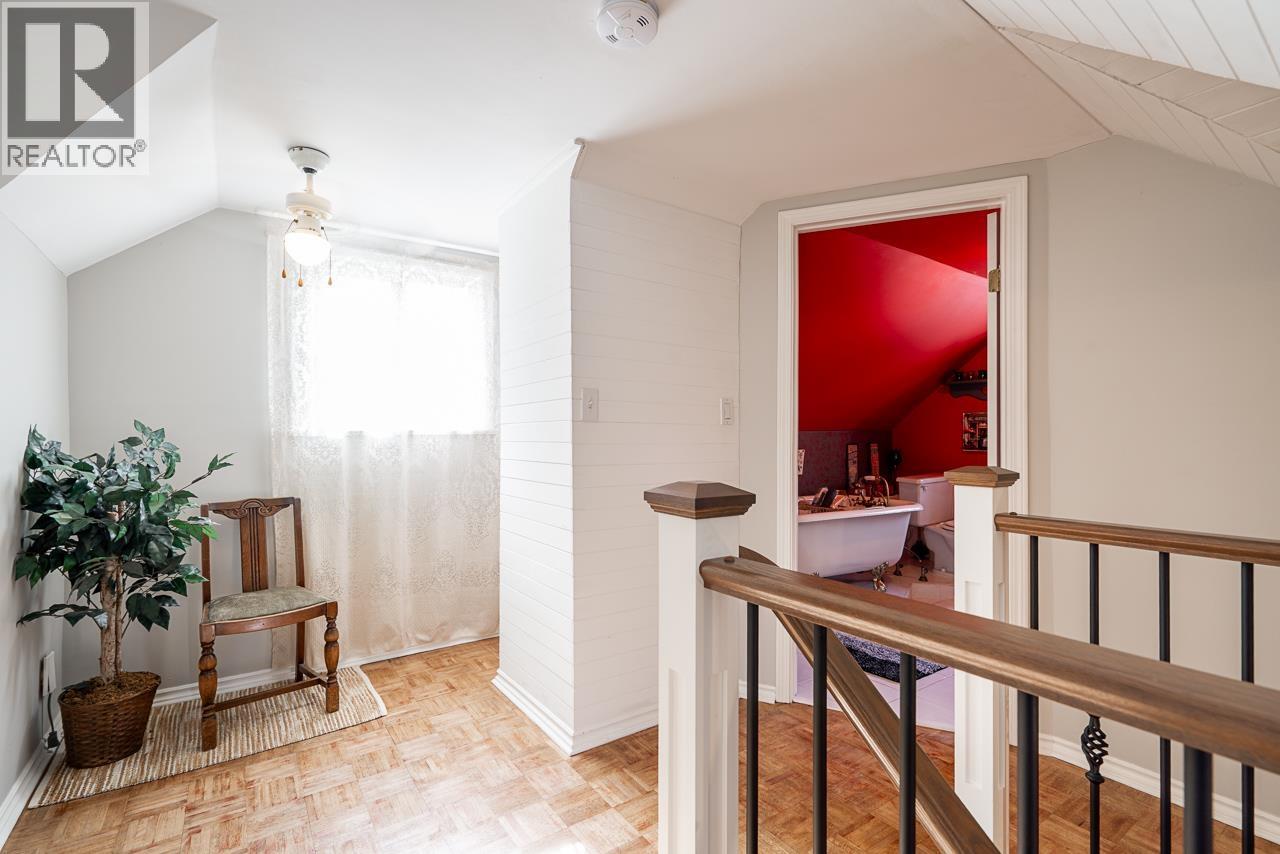 20307 Ditton Street, Maple Ridge, British Columbia  V2X 1B7 - Photo 26 - R3115431