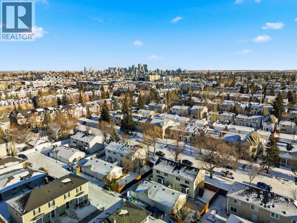 172 Somme Manor SW, Calgary, Alberta  T2T 6L5 - Photo 3 - A2296068