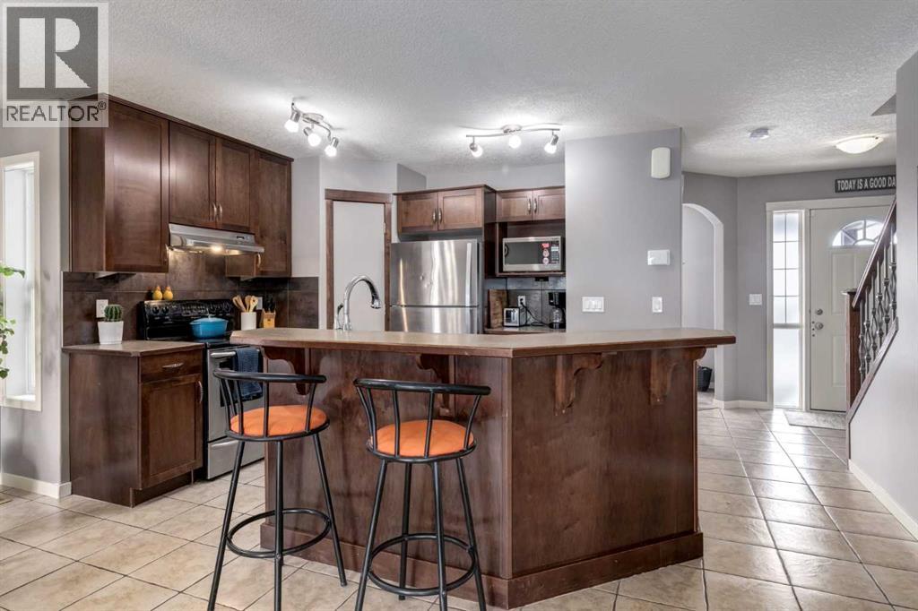 138 Cranberry Place SE, Calgary, Alberta  T3M 0G9 - Photo 5 - A2298437