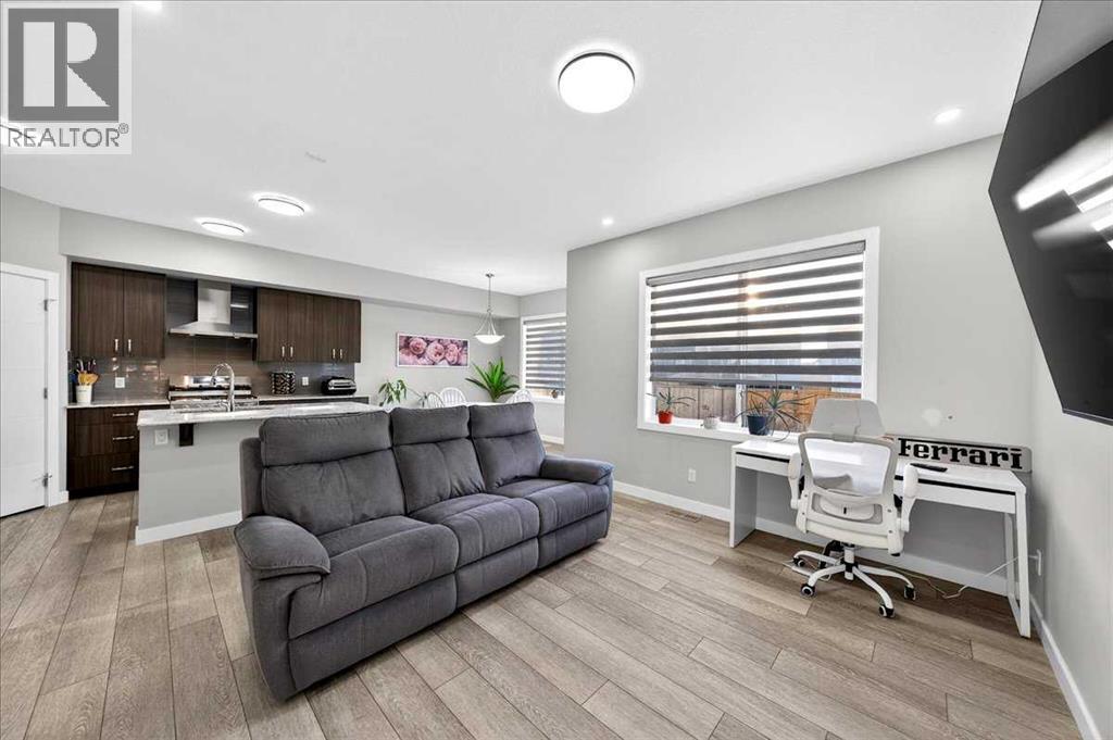 17 Belmont Green SW, Calgary, Alberta  T2X 5E3 - Photo 23 - A2299836