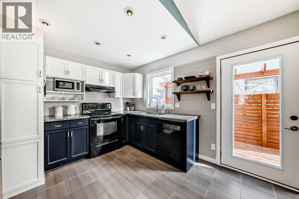 555 Woodbine Boulevard Sw, Calgary, Alberta  T2W 4P5 - Photo 8 - A2303348