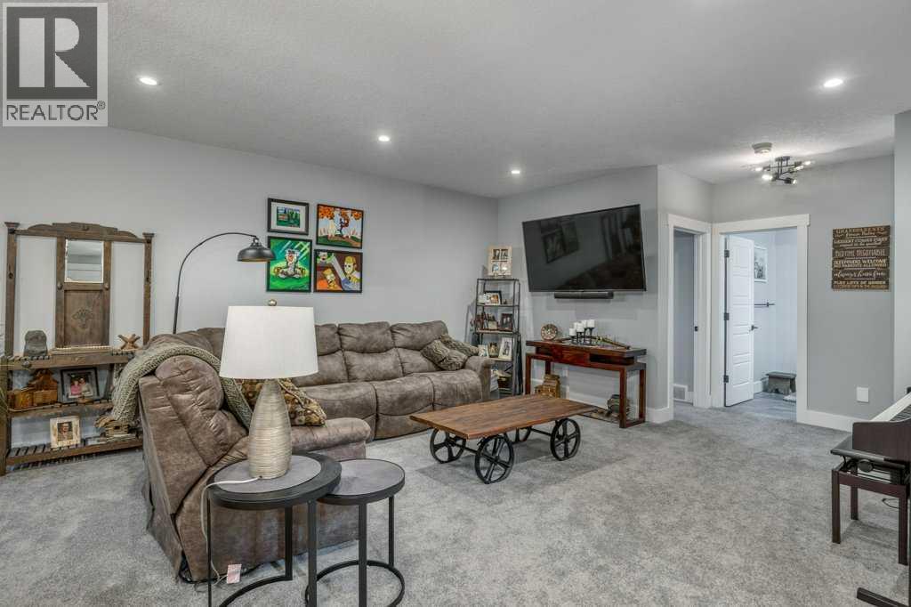 32172 Willow Way, Rural Rocky View County, Alberta  T4C 2Y4 - Photo 27 - A2303549