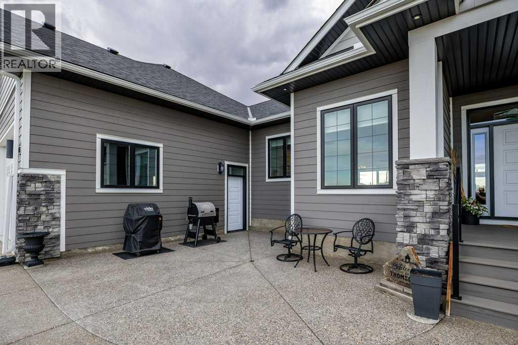 32172 Willow Way, Rural Rocky View County, Alberta  T4C 2Y4 - Photo 48 - A2303549