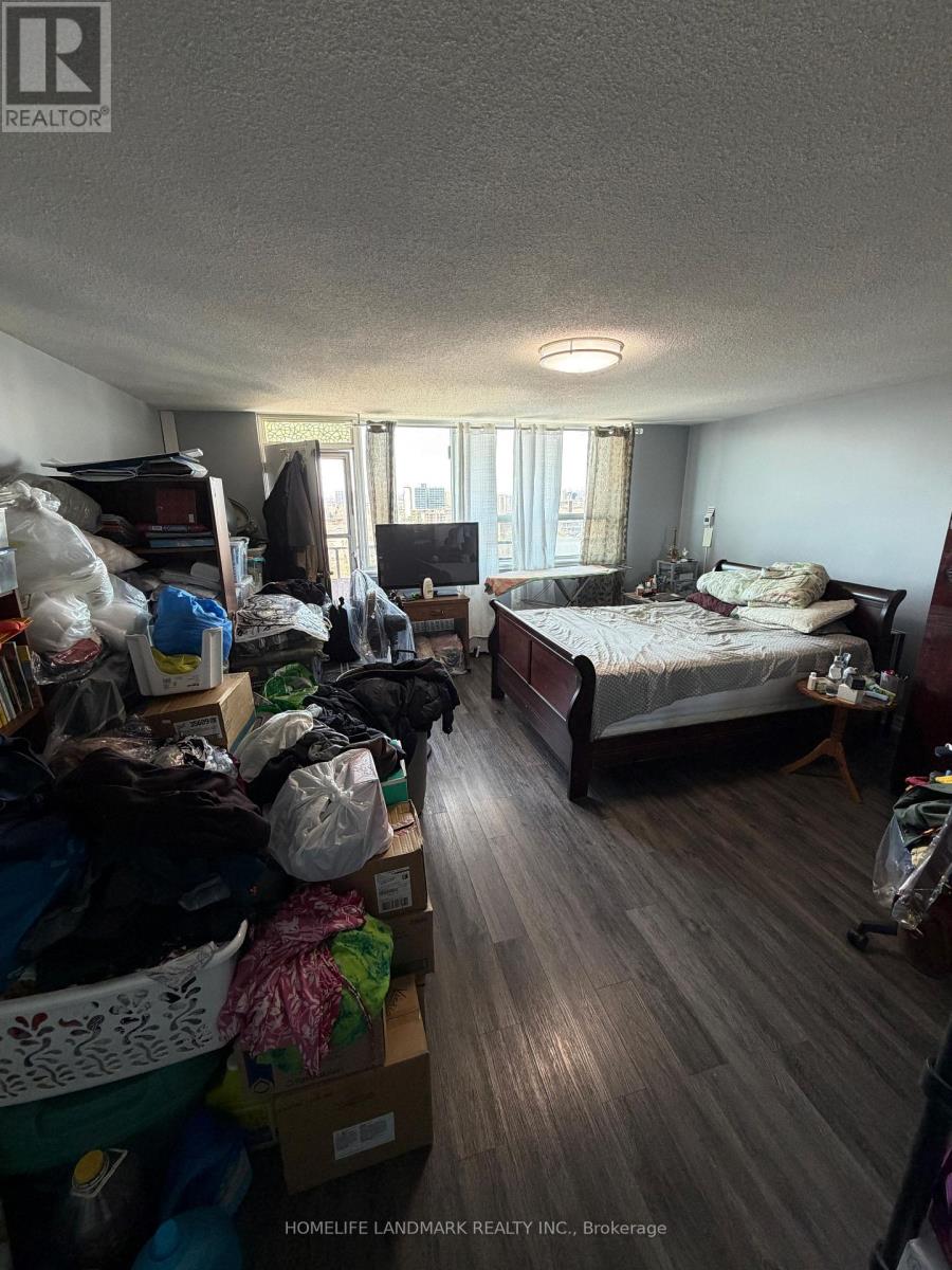 1703 - 180 Markham Road, Toronto, Ontario  M1M 2Z9 - Photo 5 - E13038680