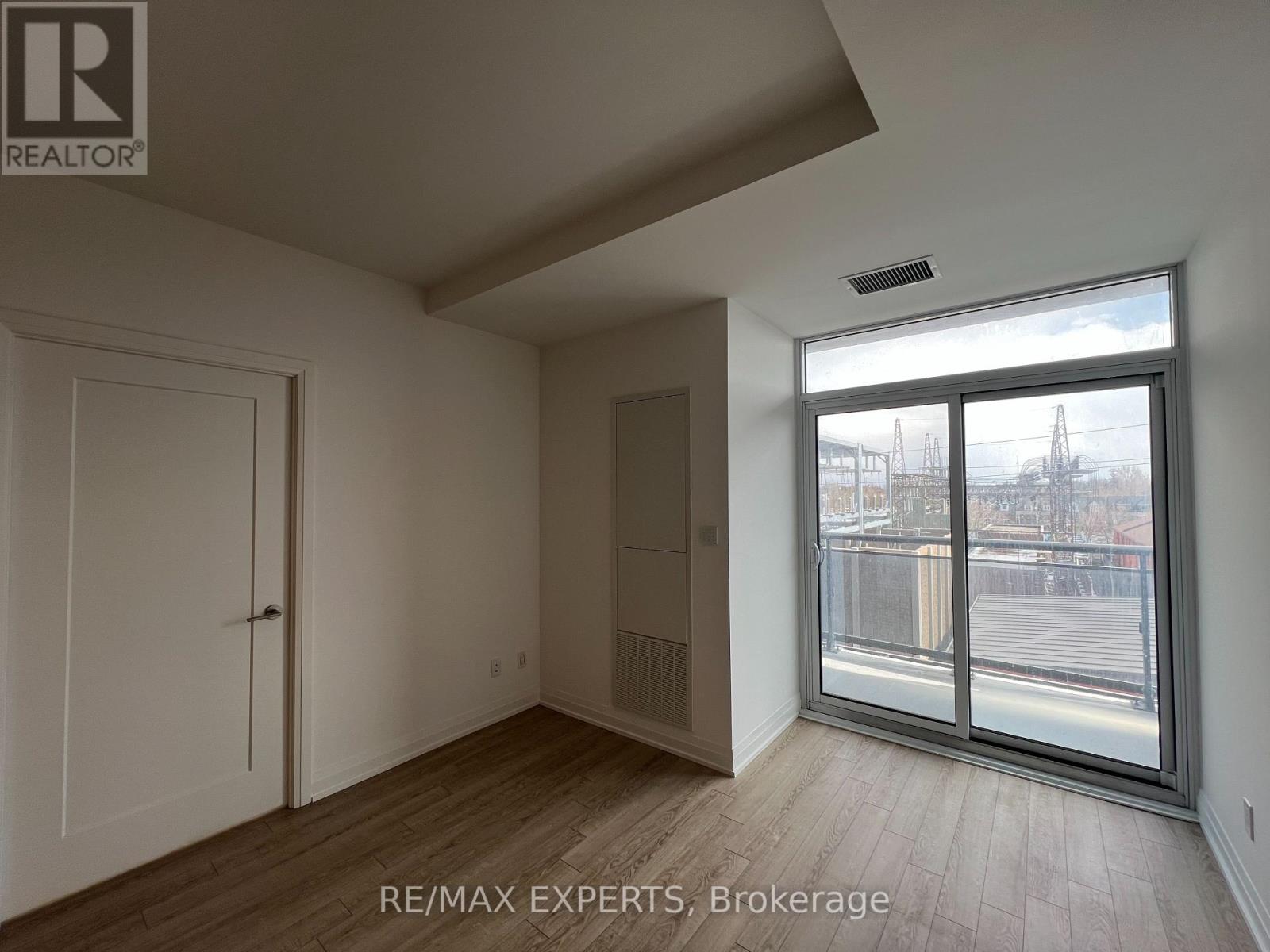 413 - 286 Main Street, Toronto, Ontario  M4C 0B3 - Photo 22 - E12915126