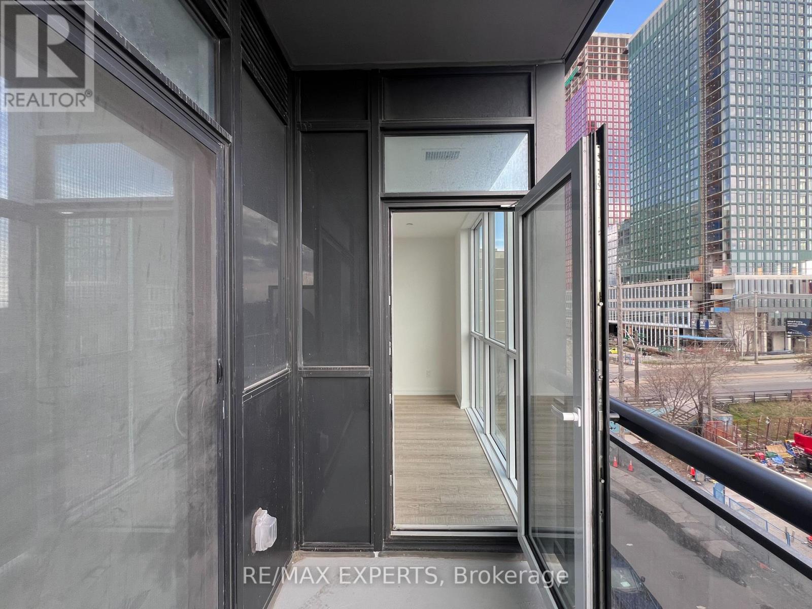 413 - 286 Main Street, Toronto, Ontario  M4C 0B3 - Photo 31 - E12915126