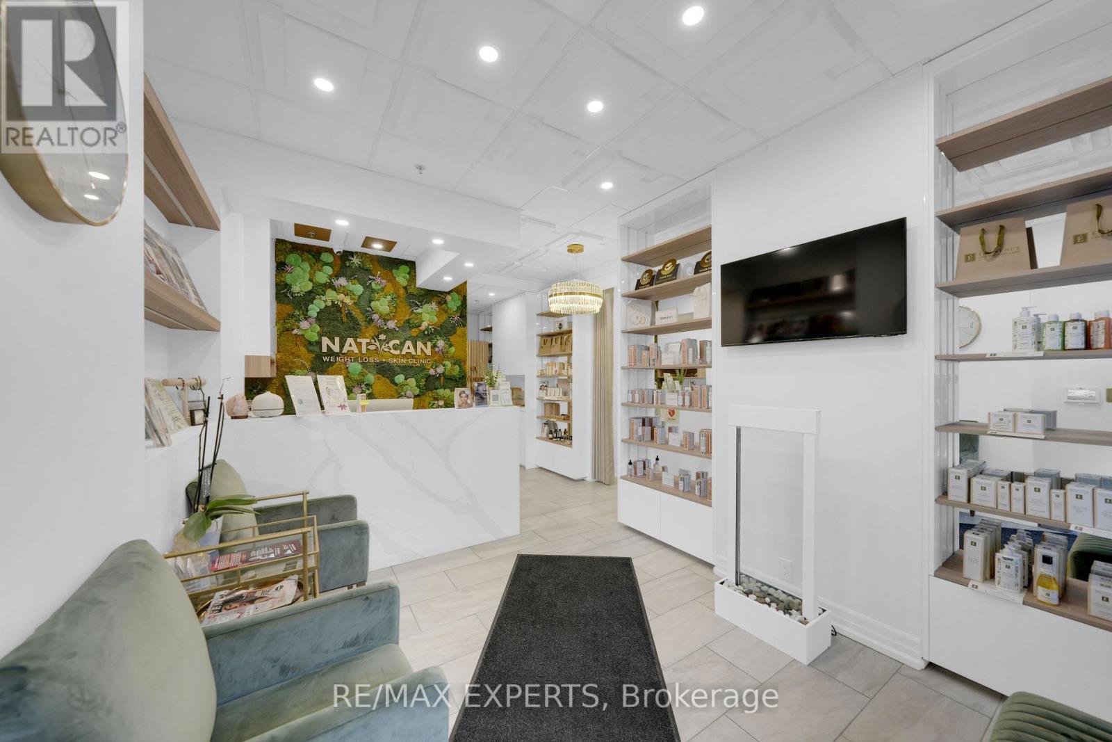 22c - 281 Woodbridge Avenue, Vaughan, Ontario  L4L 0C6 - Photo 4 - N13038666