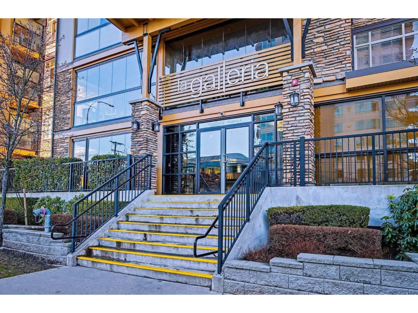 427 2860 Trethewey Street, Abbotsford, British Columbia  V2T 0G5 - Photo 2 - R3112011