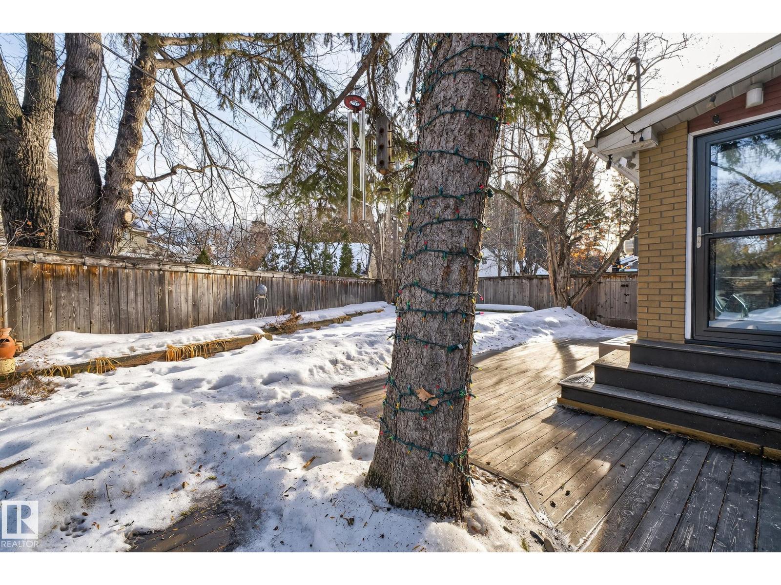 10235 134 St NW NW, Edmonton, Alberta  T5N 2A6 - Photo 24 - E4472400