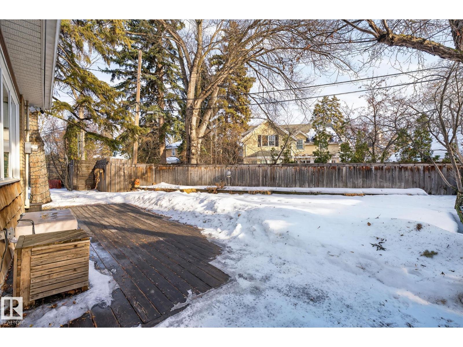 10235 134 St NW NW, Edmonton, Alberta  T5N 2A6 - Photo 32 - E4472400