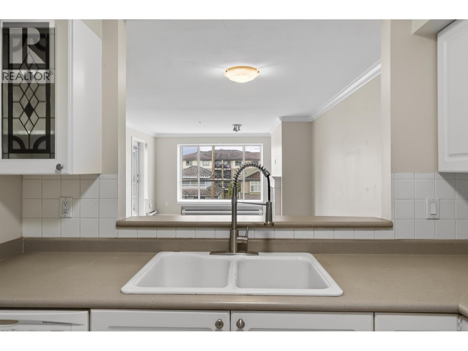 308 2340 Hawthorne Avenue, Port Coquitlam, British Columbia  V3C 1W9 - Photo 8 - R3081749