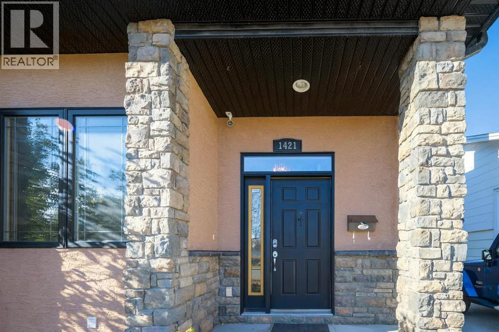 1421 40 Street Sw, Calgary, Alberta  T3C 1W8 - Photo 2 - A2282999