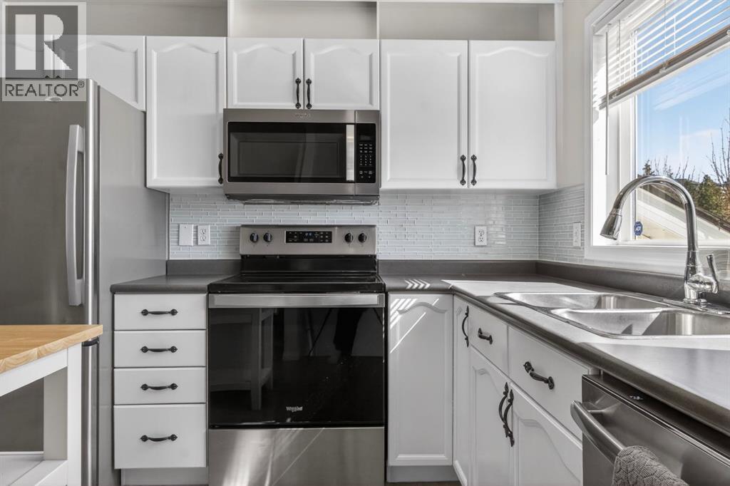 41 Tuscany Springs Gardens Nw, Calgary, Alberta  T3L 2R3 - Photo 2 - A2302882