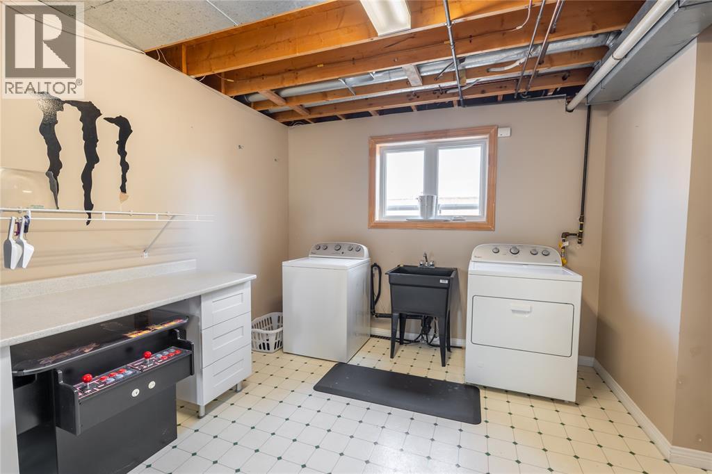 218 Paddock Green Circle, St Clair, Ontario  N0N 1G0 - Photo 30 - 26008503