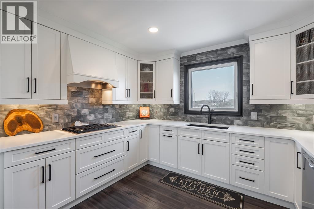 218 Paddock Green Circle, St Clair, Ontario  N0N 1G0 - Photo 13 - 26008503