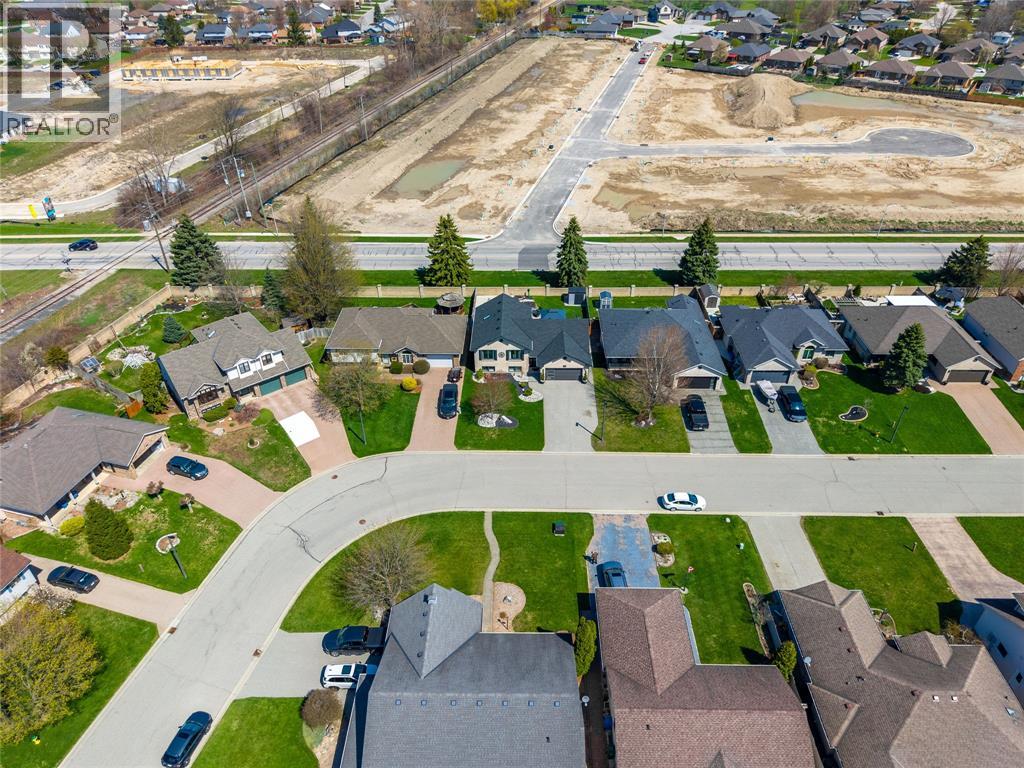 218 Paddock Green Circle, St Clair, Ontario  N0N 1G0 - Photo 46 - 26008503