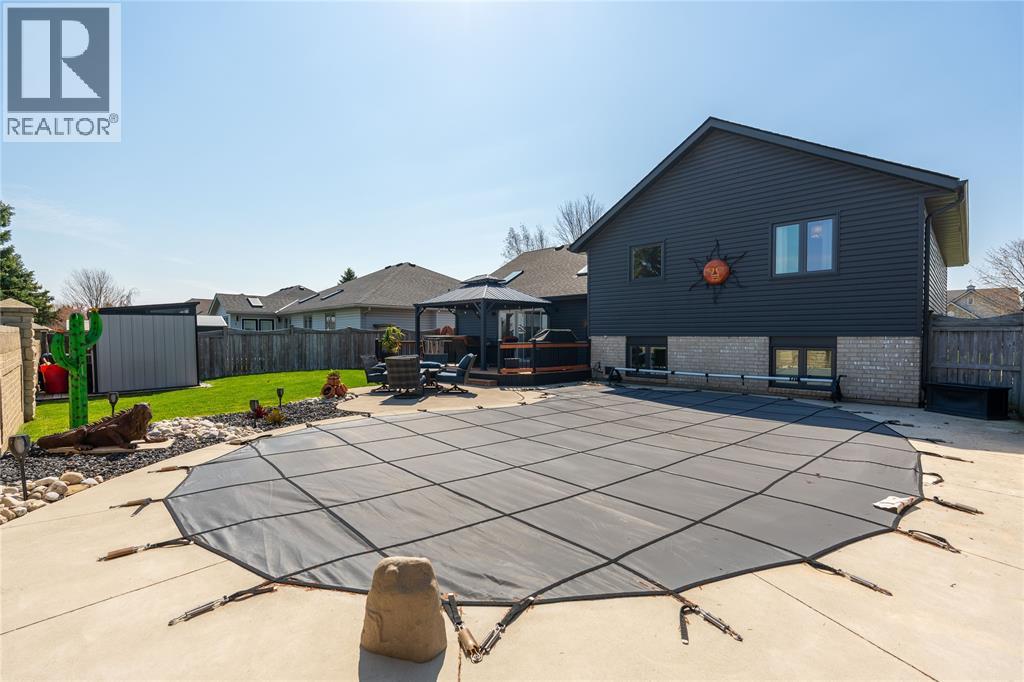 218 Paddock Green Circle, St Clair, Ontario  N0N 1G0 - Photo 39 - 26008503