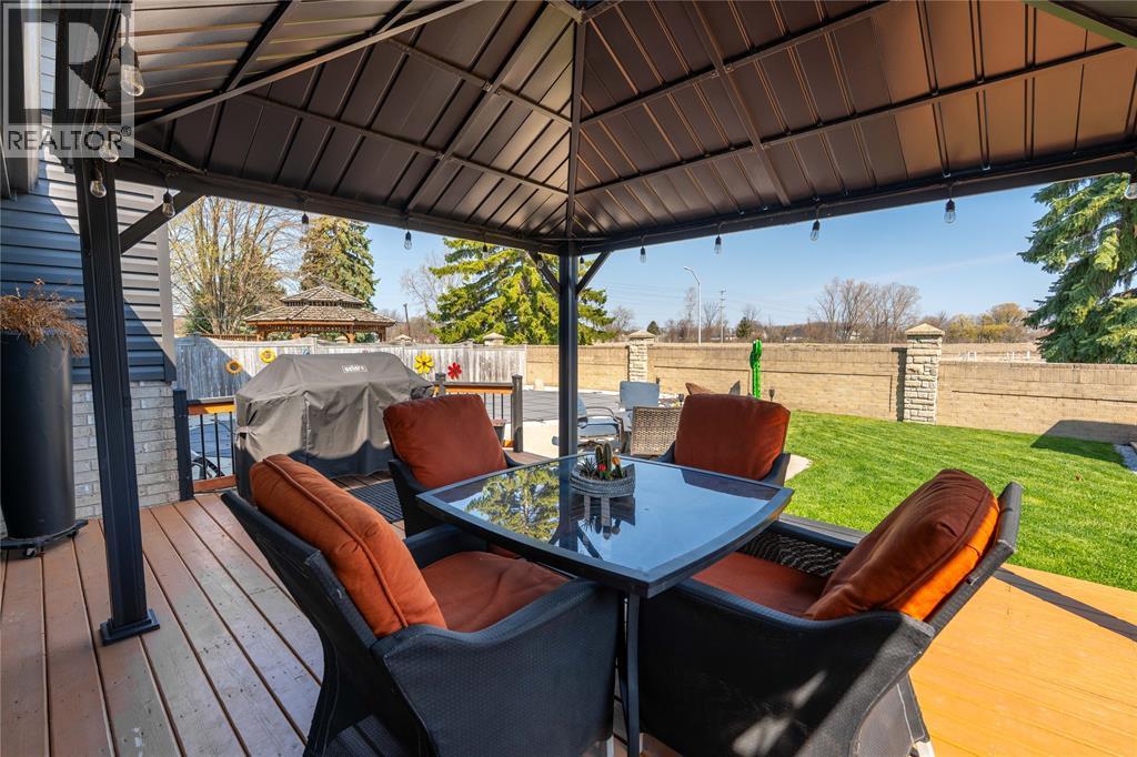 218 Paddock Green Circle, St Clair, Ontario  N0N 1G0 - Photo 33 - 26008503