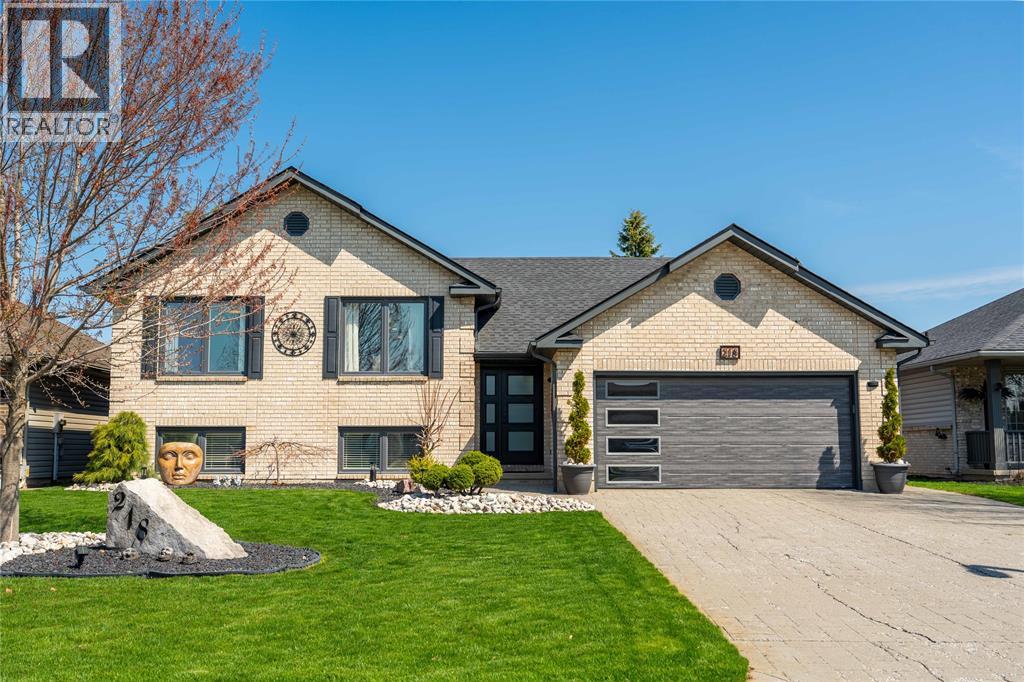 218 PADDOCK GREEN CIRCLE, St Clair, Ontario