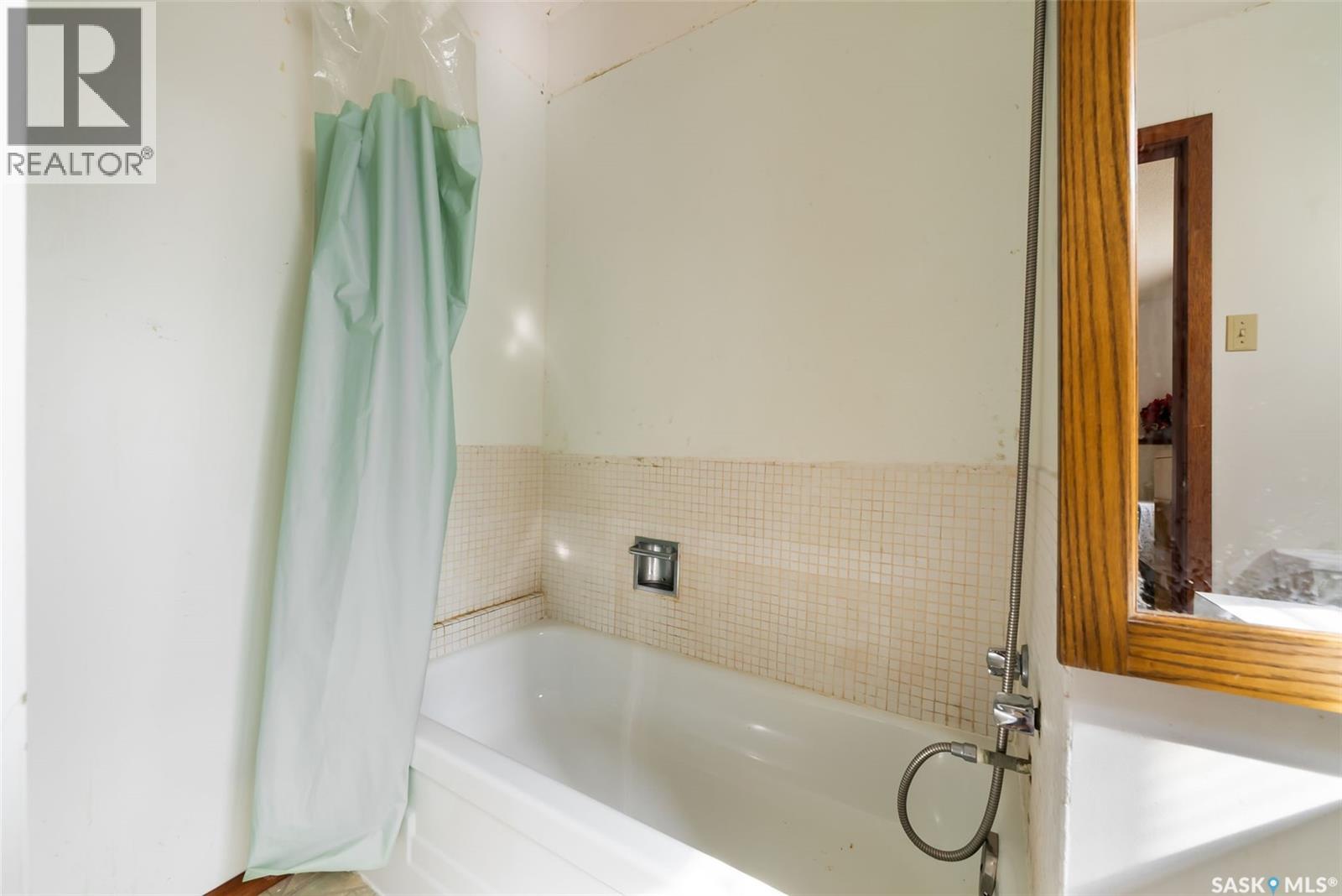 1015 12th Avenue E, Regina, Saskatchewan  S4N 4W1 - Photo 22 - SK033761