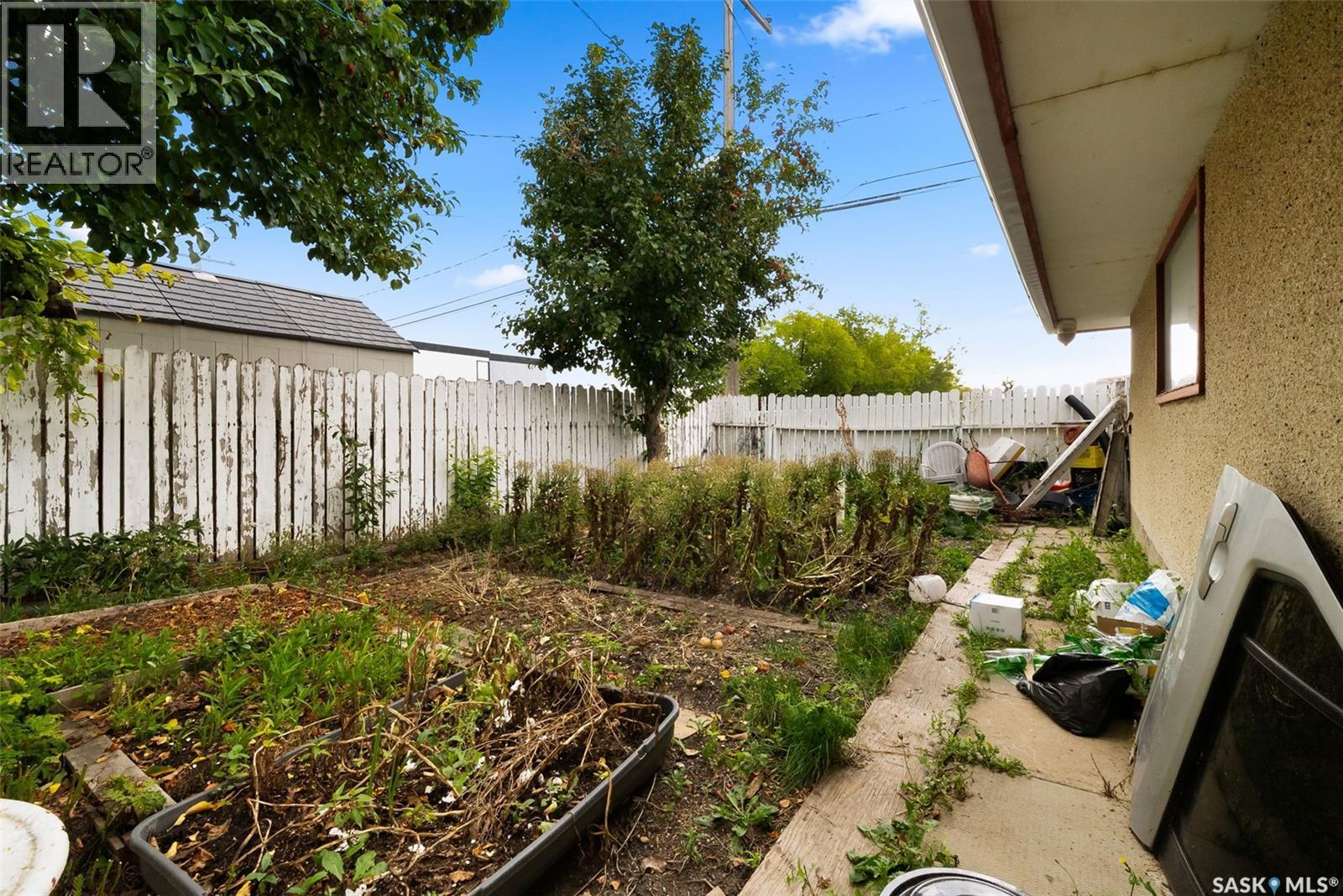 1015 12th Avenue E, Regina, Saskatchewan  S4N 4W1 - Photo 30 - SK033761