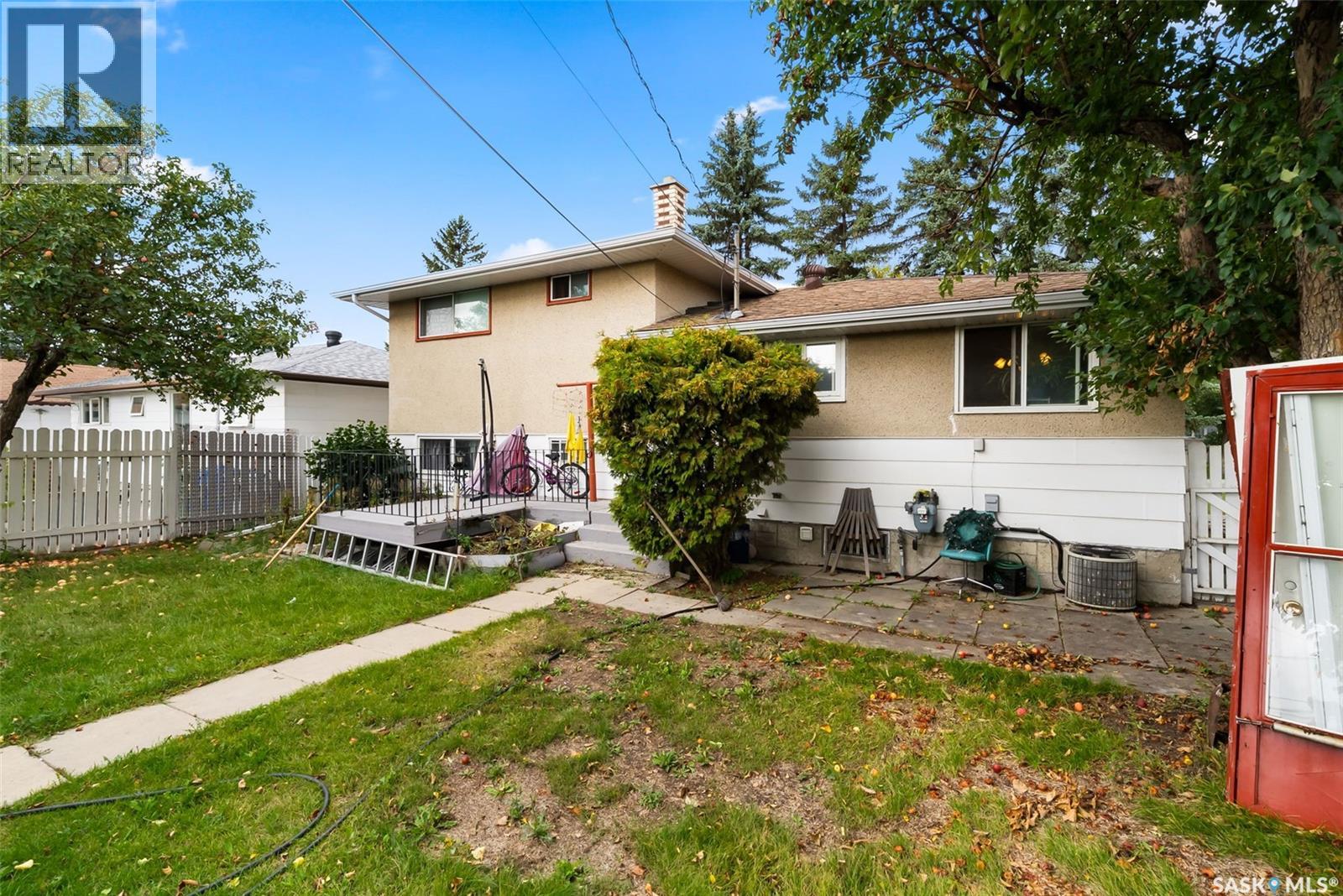 1015 12th Avenue E, Regina, Saskatchewan  S4N 4W1 - Photo 31 - SK033761