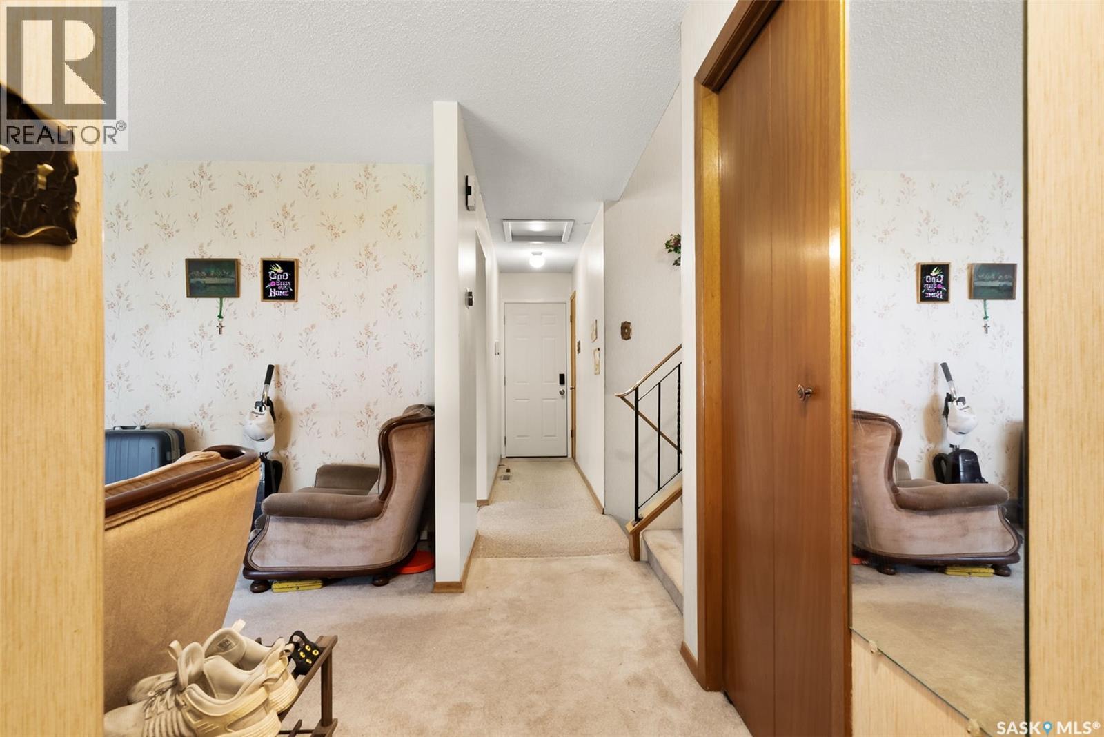 1015 12th Avenue E, Regina, Saskatchewan  S4N 4W1 - Photo 5 - SK033761