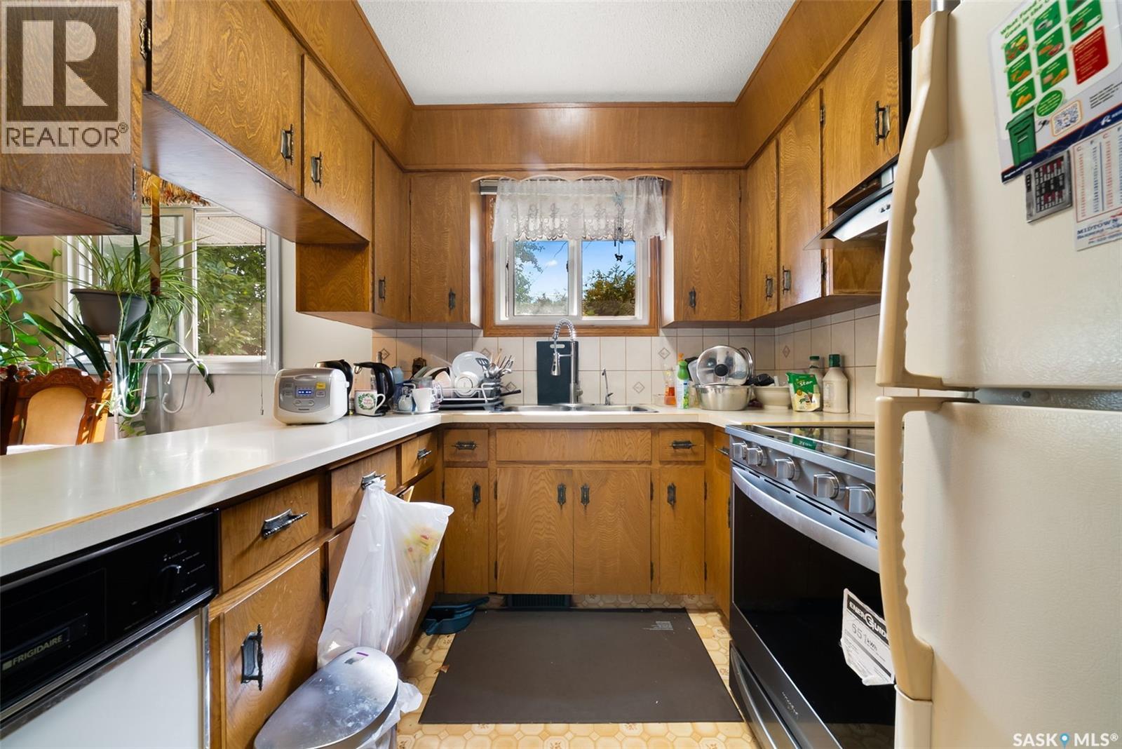 1015 12th Avenue E, Regina, Saskatchewan  S4N 4W1 - Photo 9 - SK033761