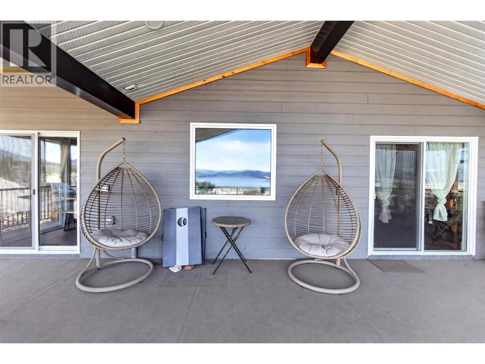 1360 Trans Canada Highway NE, Salmon Arm, British Columbia  V1E 2S6 - Photo 10 - 10383375