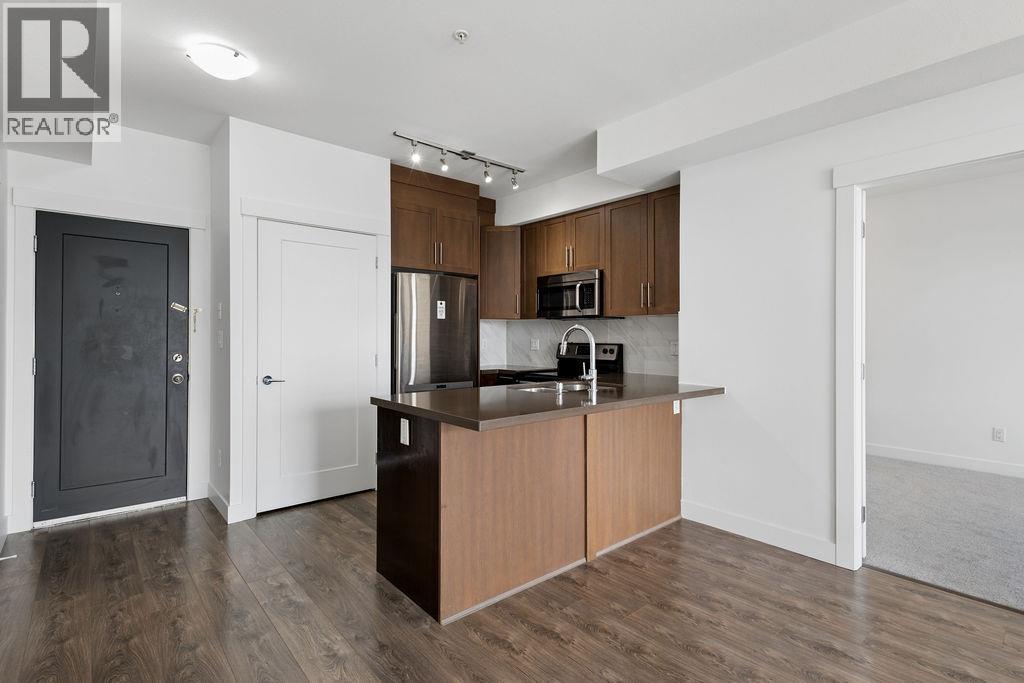 205 827 Roderick Avenue, Coquitlam, British Columbia  V3K 0E3 - Photo 6 - R3114803