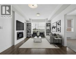 205 827 RODERICK AVENUE, Coquitlam, British Columbia