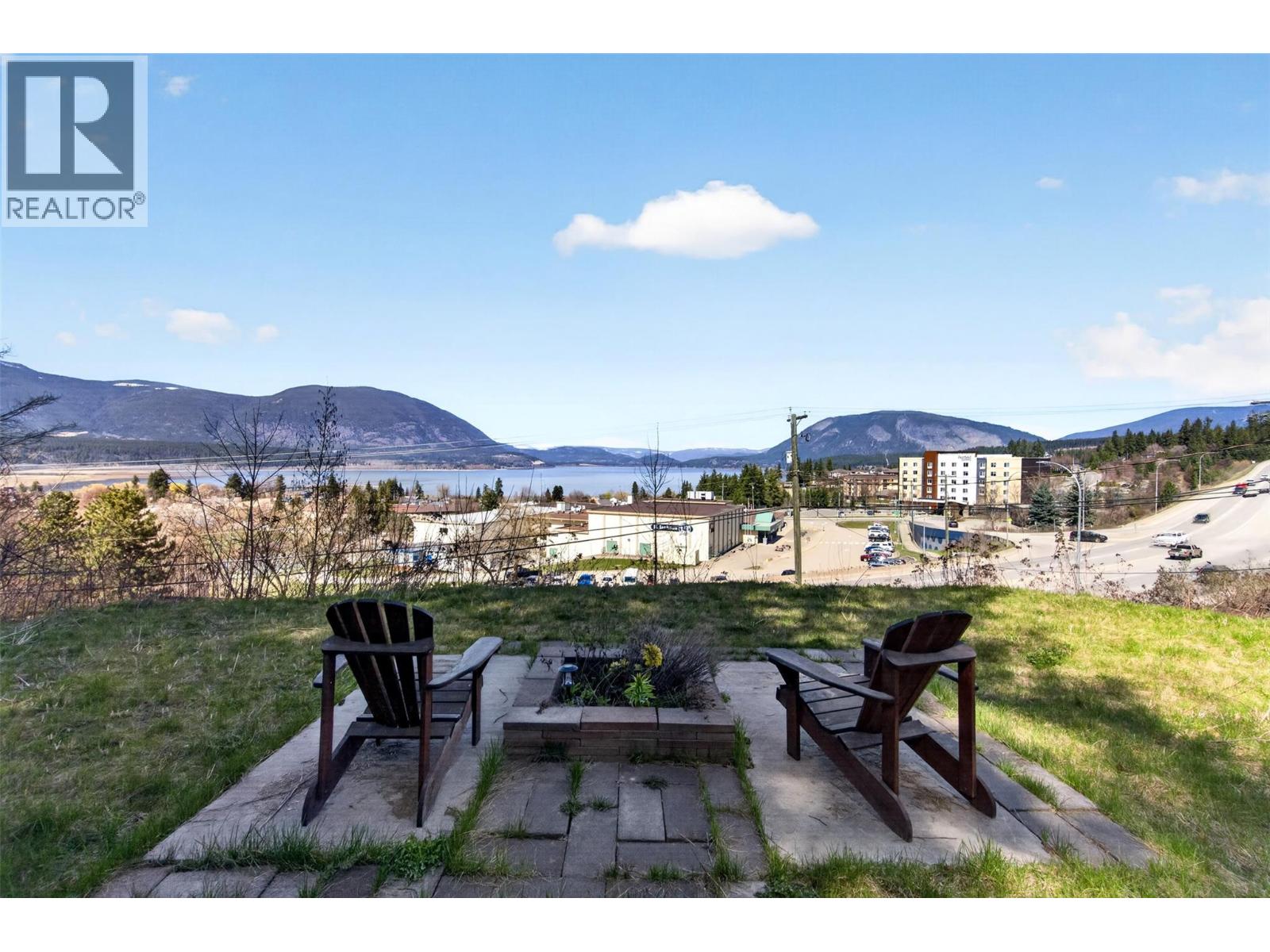 1360 Trans Canada Highway NE, Salmon Arm, British Columbia  V1E 2S6 - Photo 26 - 10383375