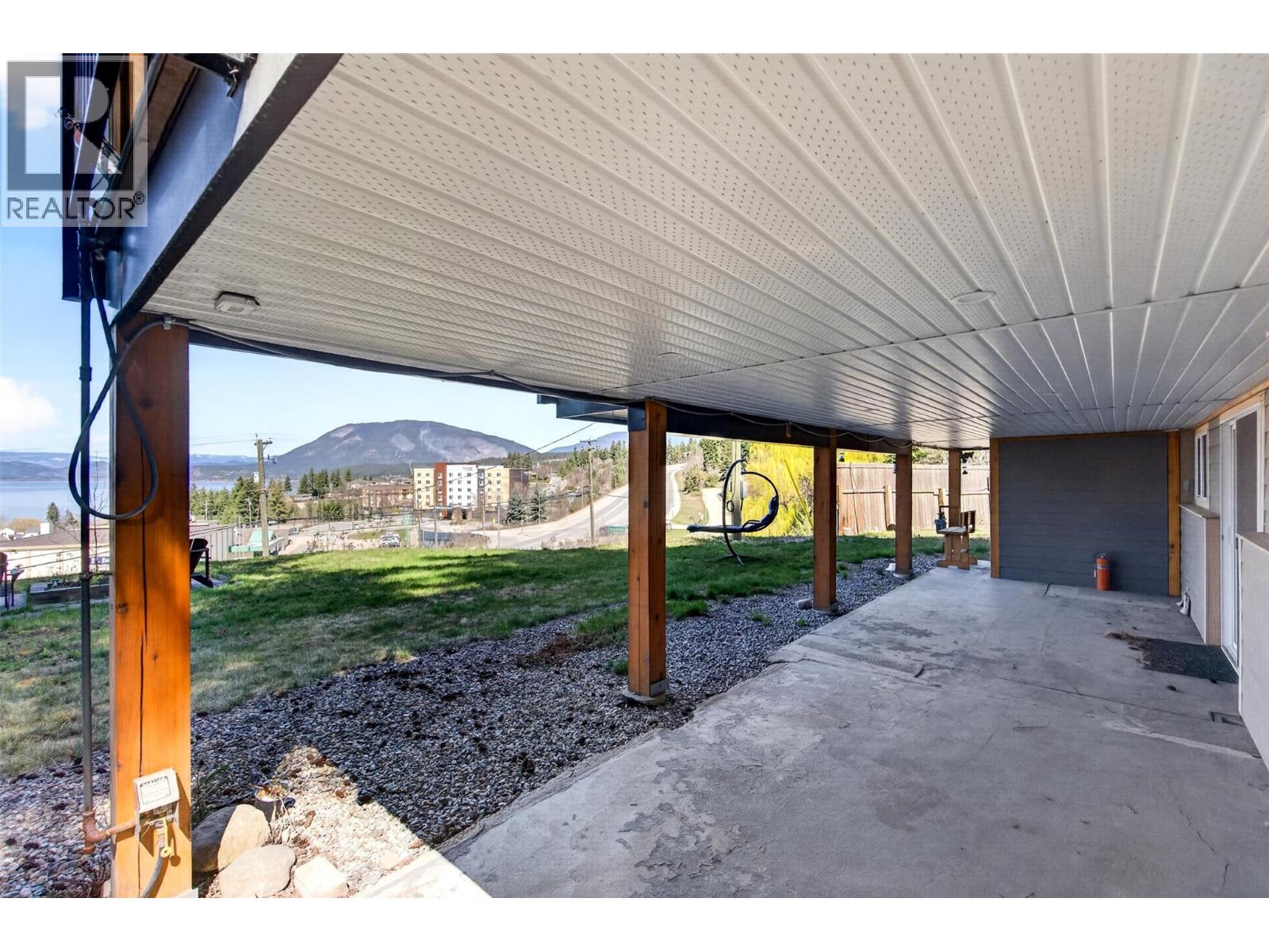 1360 Trans Canada Highway NE, Salmon Arm, British Columbia  V1E 2S6 - Photo 66 - 10383375