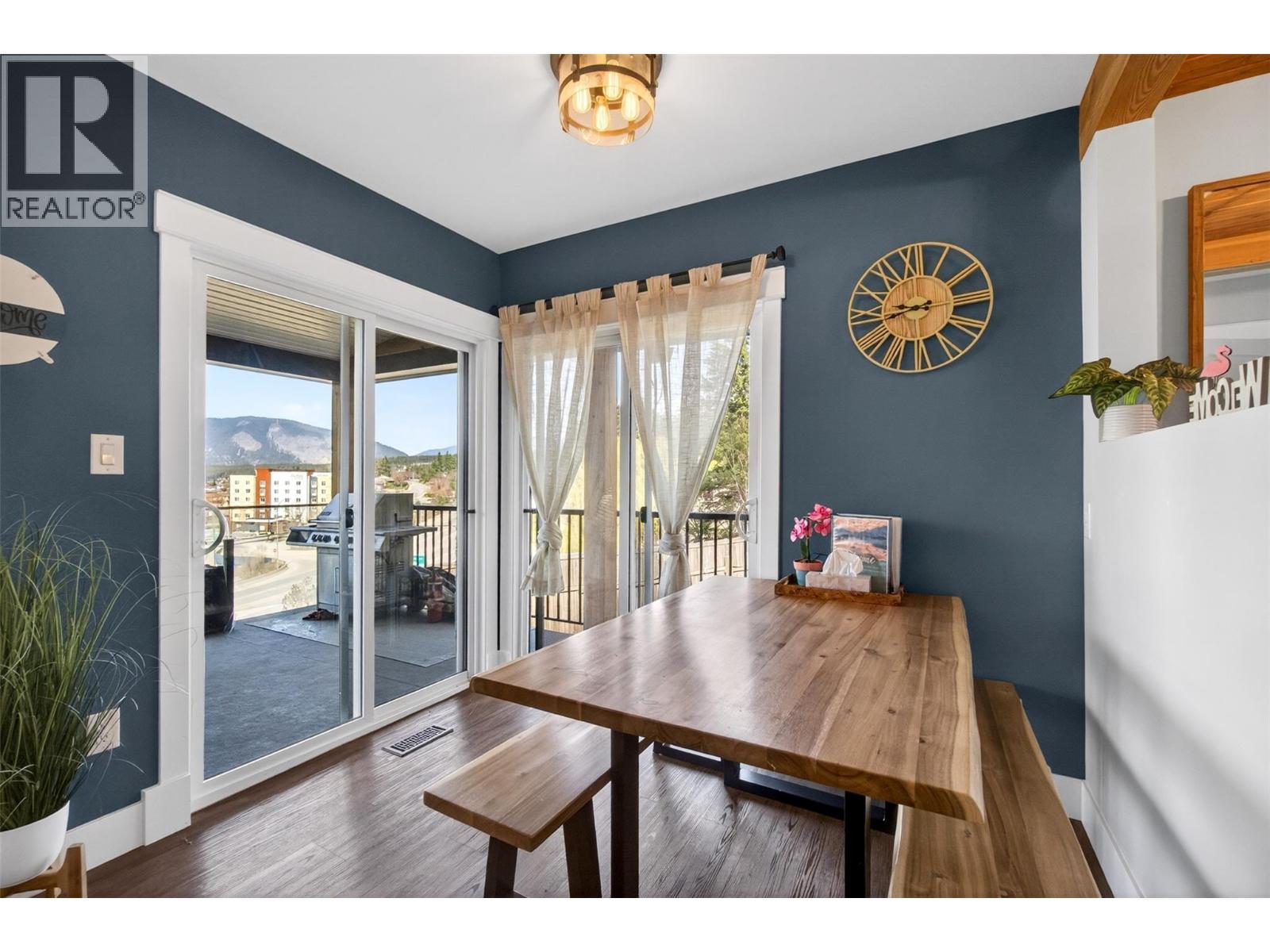 1360 Trans Canada Highway NE, Salmon Arm, British Columbia  V1E 2S6 - Photo 38 - 10383375