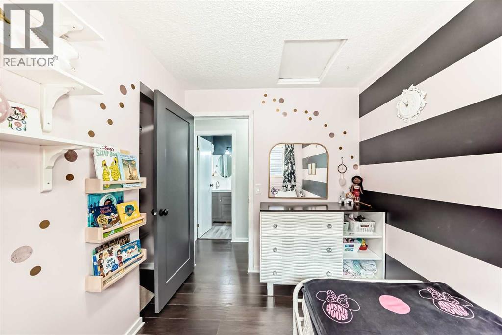 12 Taraglen Road NE, Calgary, Alberta  T3J 2N7 - Photo 14 - A2283475