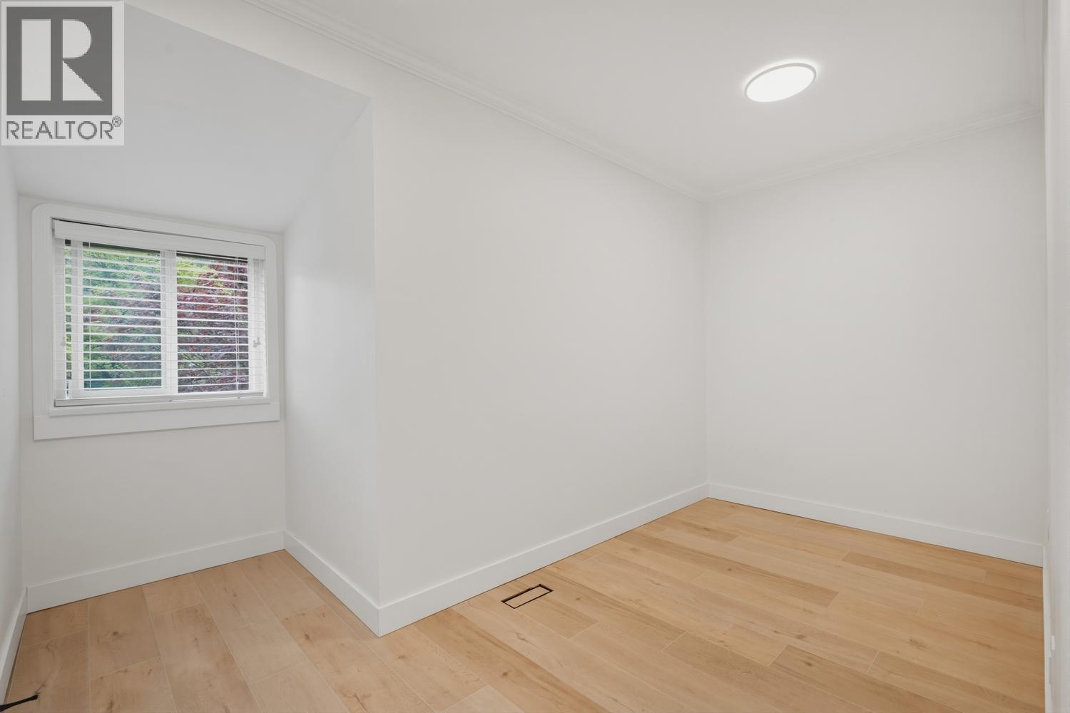 9546 Willowleaf Place, Burnaby, British Columbia  V5A 4A5 - Photo 18 - R3115178