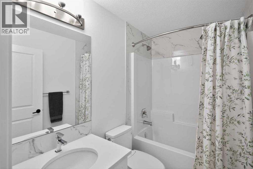 12 Heirloom Crescent Se, Calgary, Alberta  T3S 0G9 - Photo 31 - A2298841