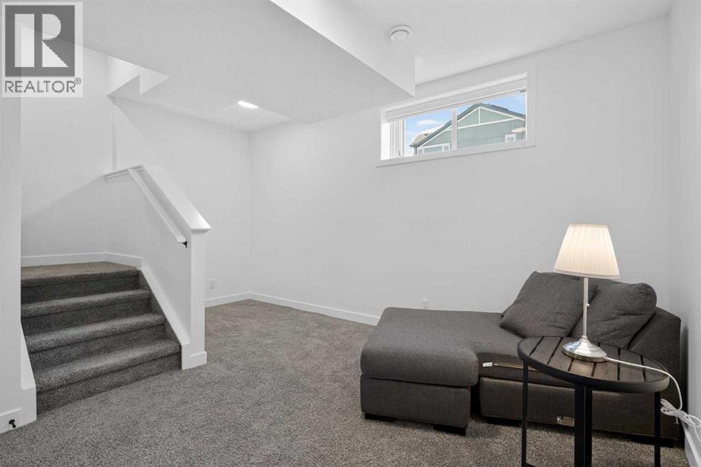 12 Heirloom Crescent Se, Calgary, Alberta  T3S 0G9 - Photo 33 - A2298841