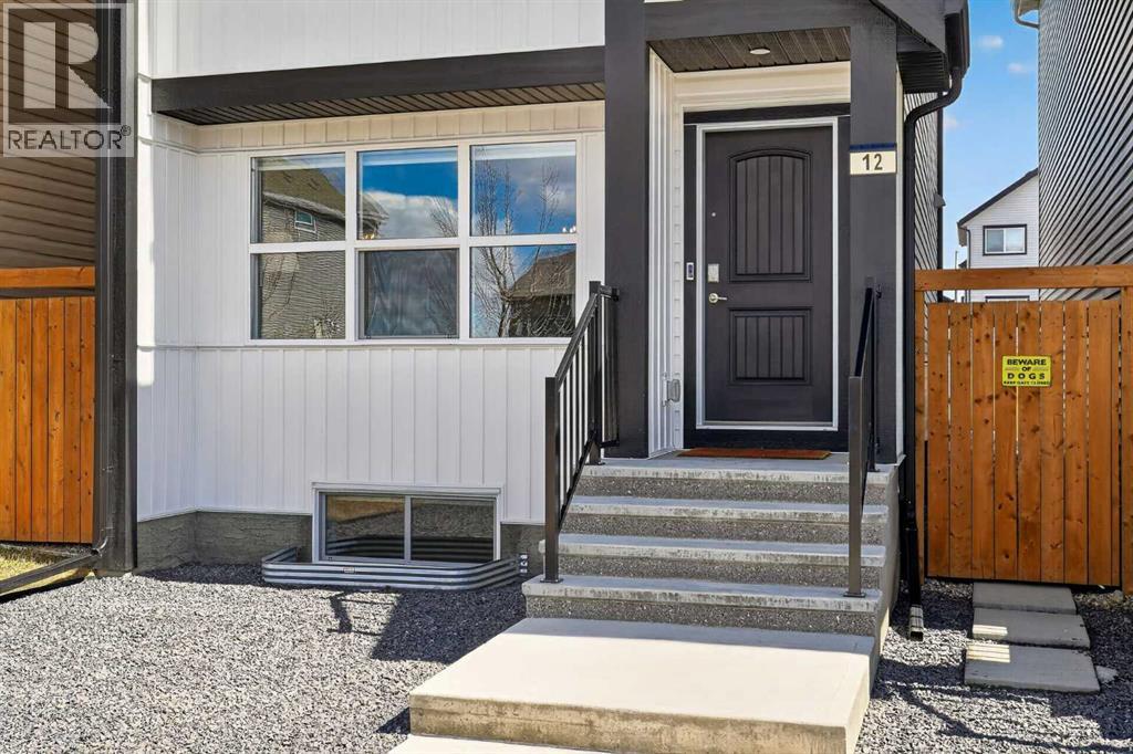 12 Heirloom Crescent Se, Calgary, Alberta  T3S 0G9 - Photo 3 - A2298841