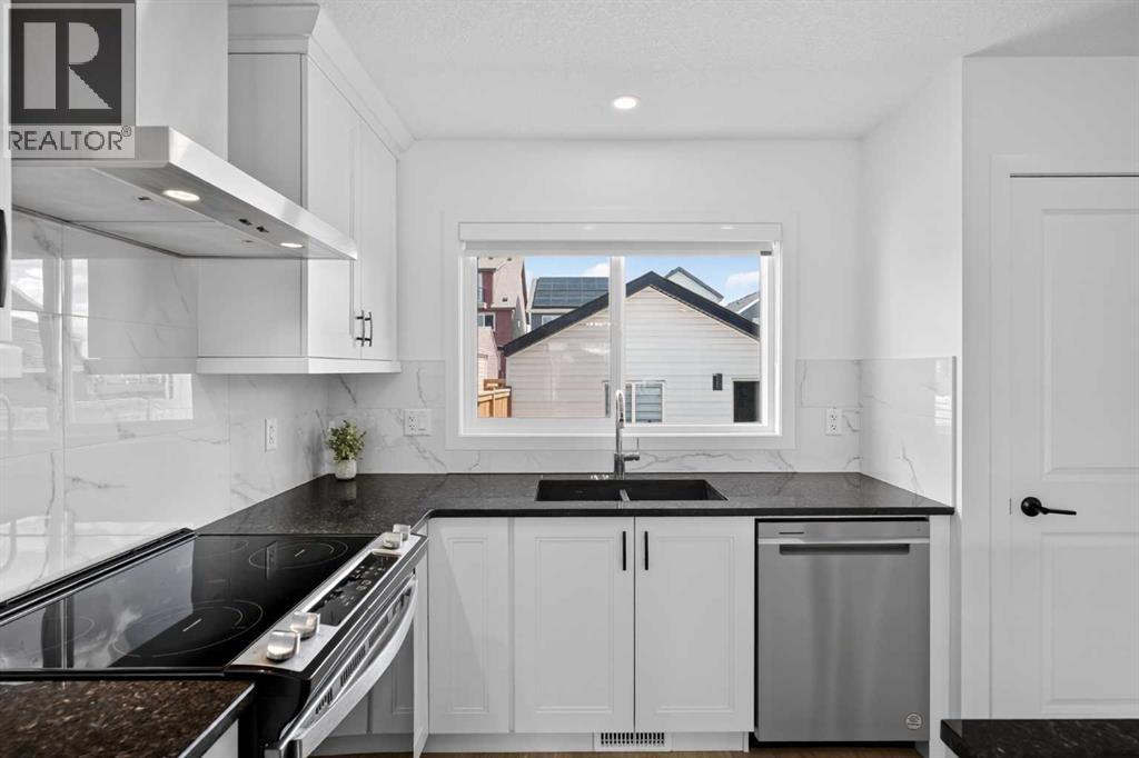 12 Heirloom Crescent Se, Calgary, Alberta  T3S 0G9 - Photo 16 - A2298841