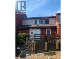 8 Capital PL, Elliot Lake, Ontario