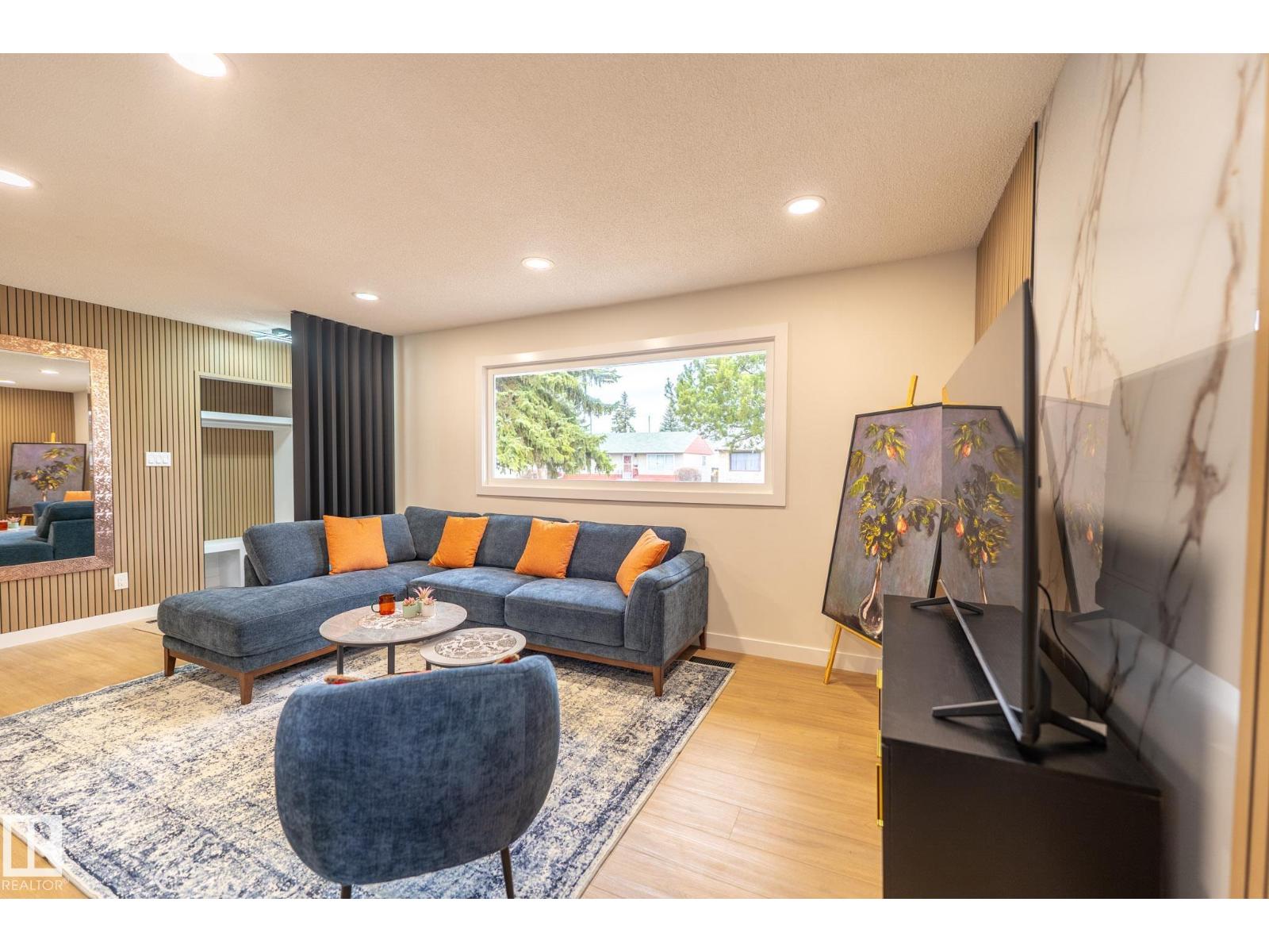 16131 109a Av Nw, Edmonton, Alberta  T5P 1C5 - Photo 3 - E4480112