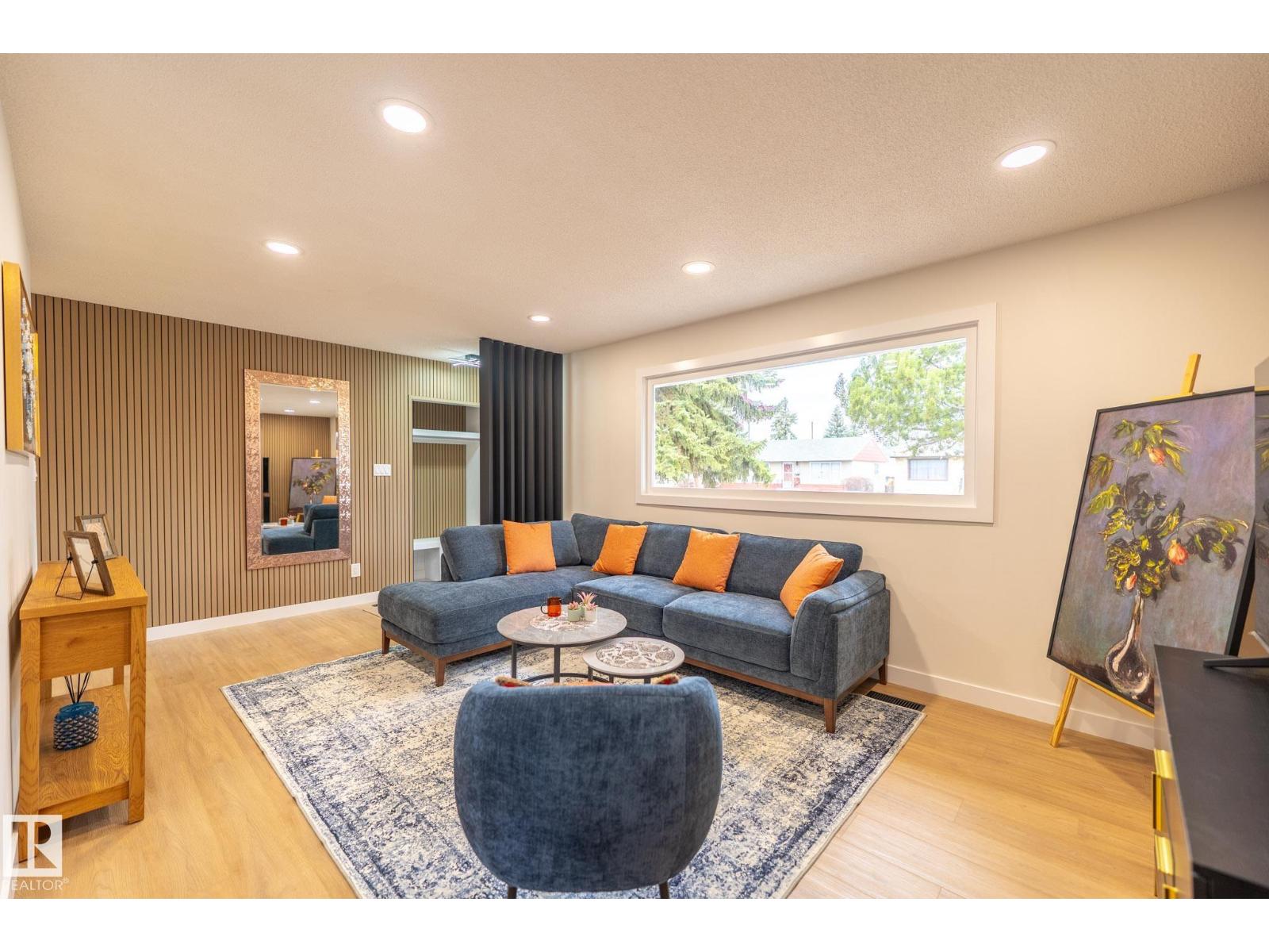 16131 109a Av Nw, Edmonton, Alberta  T5P 1C5 - Photo 1 - E4480112