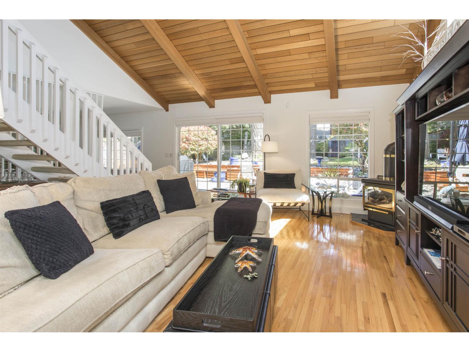 980 164 Street, White Rock, British Columbia  V4A 4Y5 - Photo 13 - R3114440