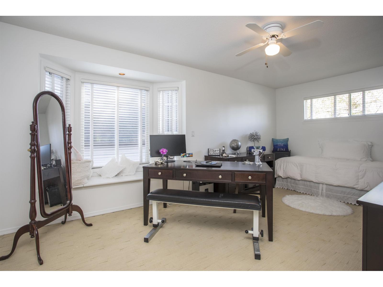 980 164 Street, White Rock, British Columbia  V4A 4Y5 - Photo 35 - R3114440