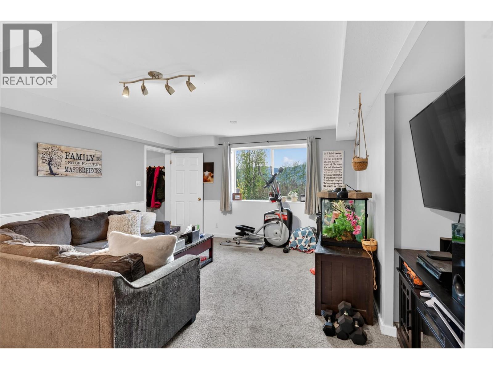 6990 70 Avenue NE, Salmon Arm, British Columbia  V0E 1K0 - Photo 44 - 10384308