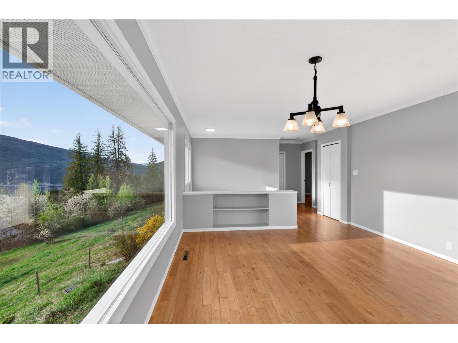 6990 70 Avenue NE, Salmon Arm, British Columbia  V0E 1K0 - Photo 27 - 10384308