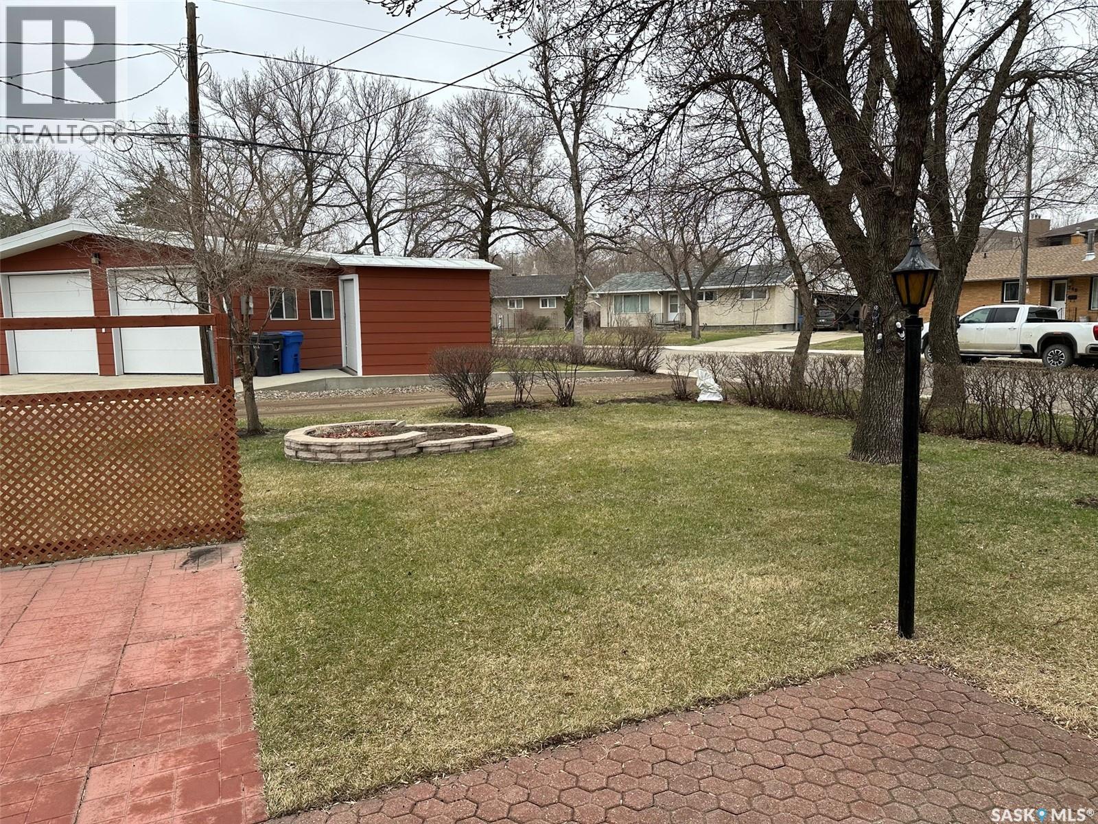 400 Gallaway Street, Estevan, Saskatchewan  S4A 0A9 - Photo 38 - SK031694