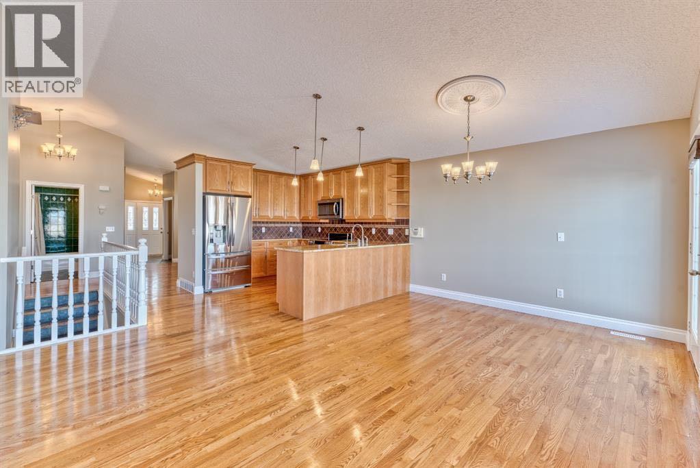 180 Hidden Vale Close NW, Calgary, Alberta  T3A 5C7 - Photo 18 - A2285850